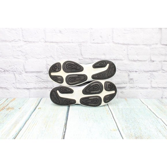 Nike Gray Mesh Lace Up Low Top Sneaker Running Shoes Size 8 - Picture 9 of 9